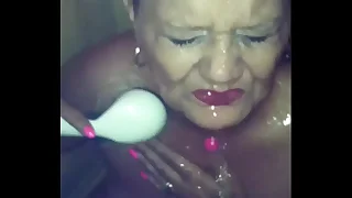 Piss episodes stranger the bobway family